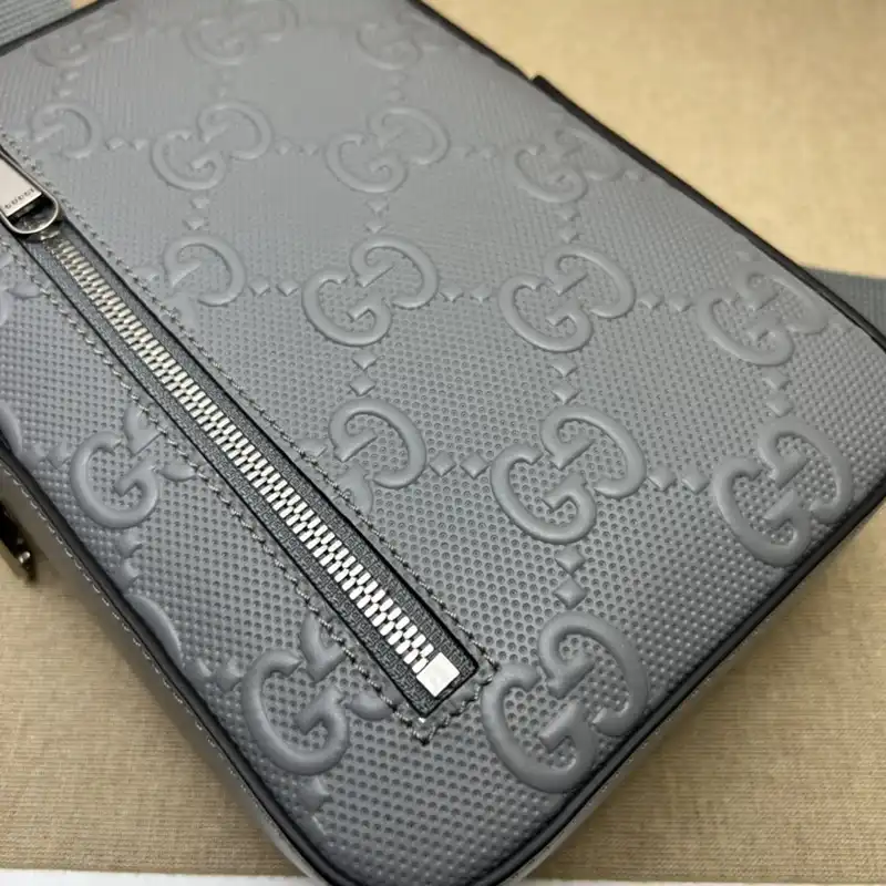 G*u*i bag 2210ya0112