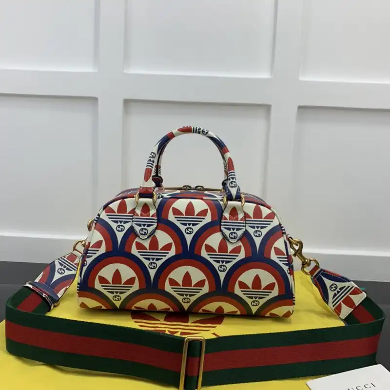 G*u*i bag 2210ya0140