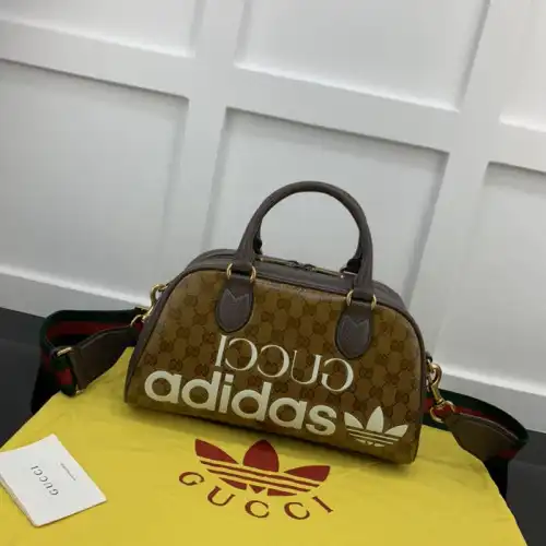G*u*i bag 2210ya0144