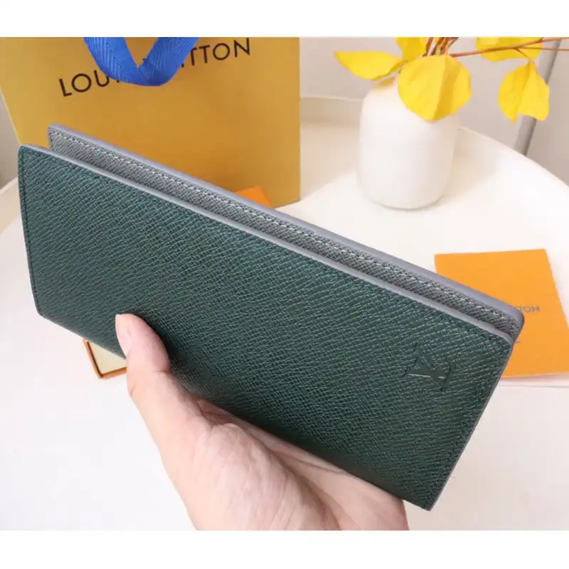 LV Bag 2211DJ0014