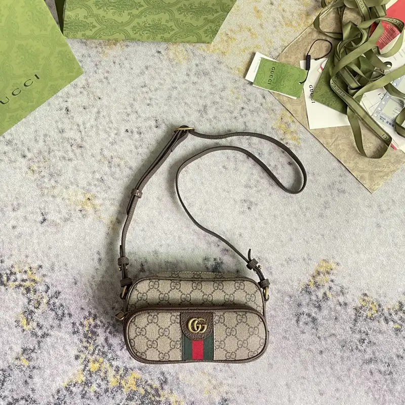 G*u*i bag 2211dj0026