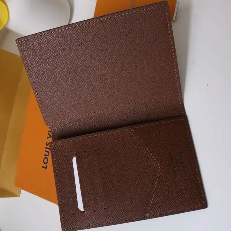 LV Bag 2211DJ0037