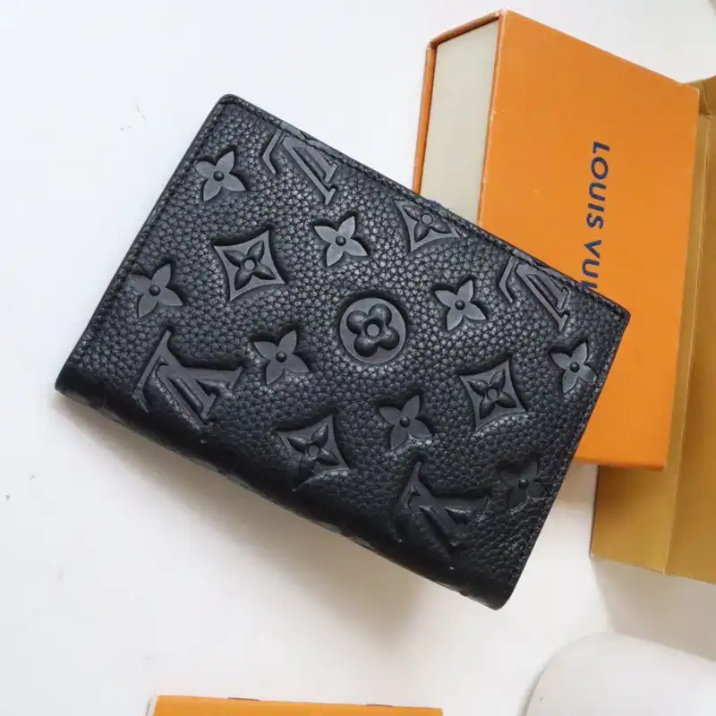 LV Bag 2211DJ0046