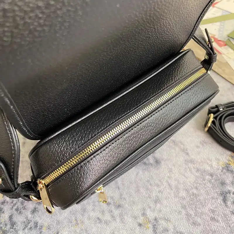 G*u*i bag 2211dj0050
