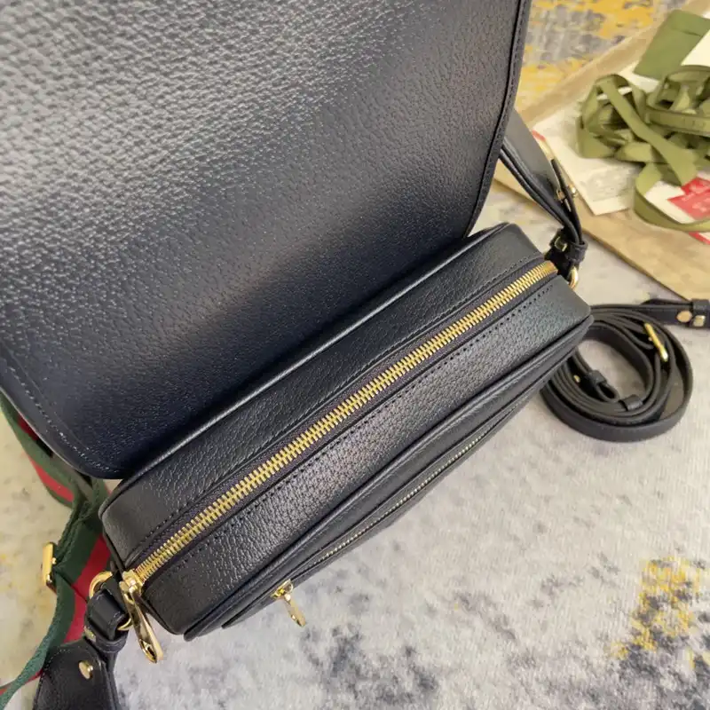 G*u*i bag 2211dj0051