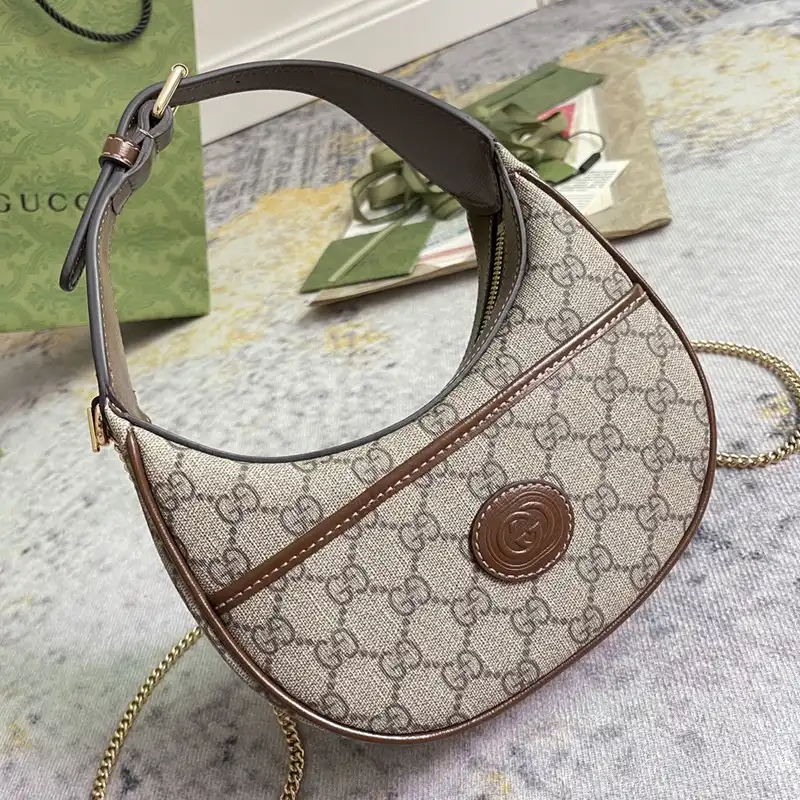 G*u*i bag 2211dj0067