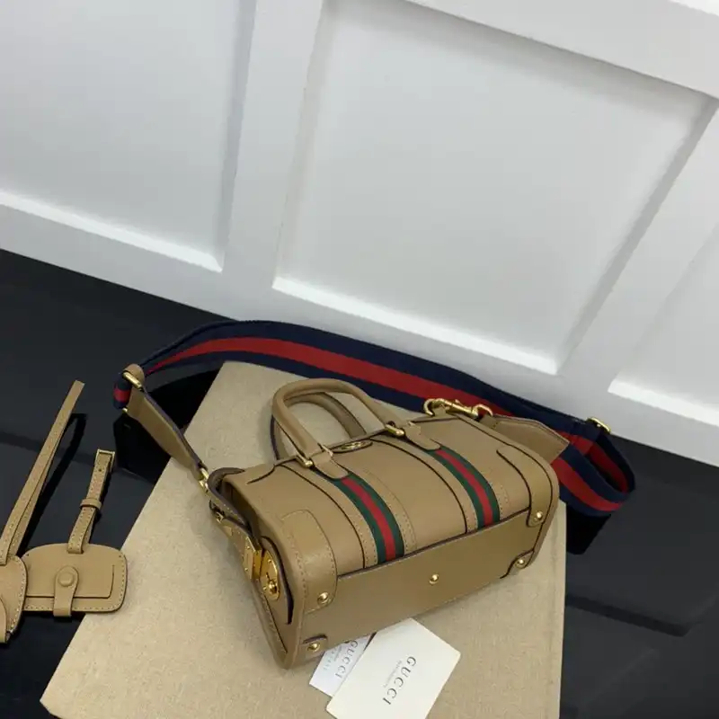 G*u*i bag 2211ya0021