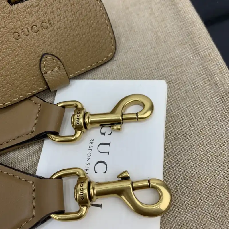 G*u*i bag 2211ya0021