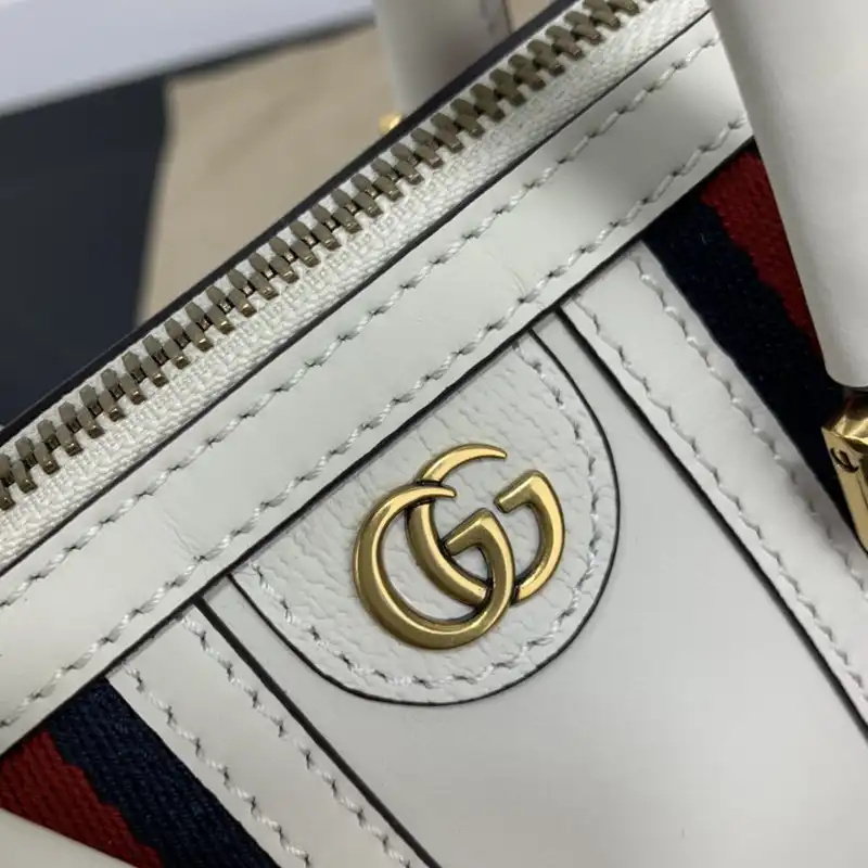 G*u*i bag 2211ya0022