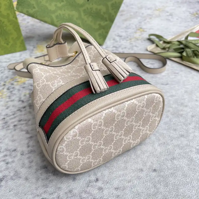 G*u*i bag 2212dj0030