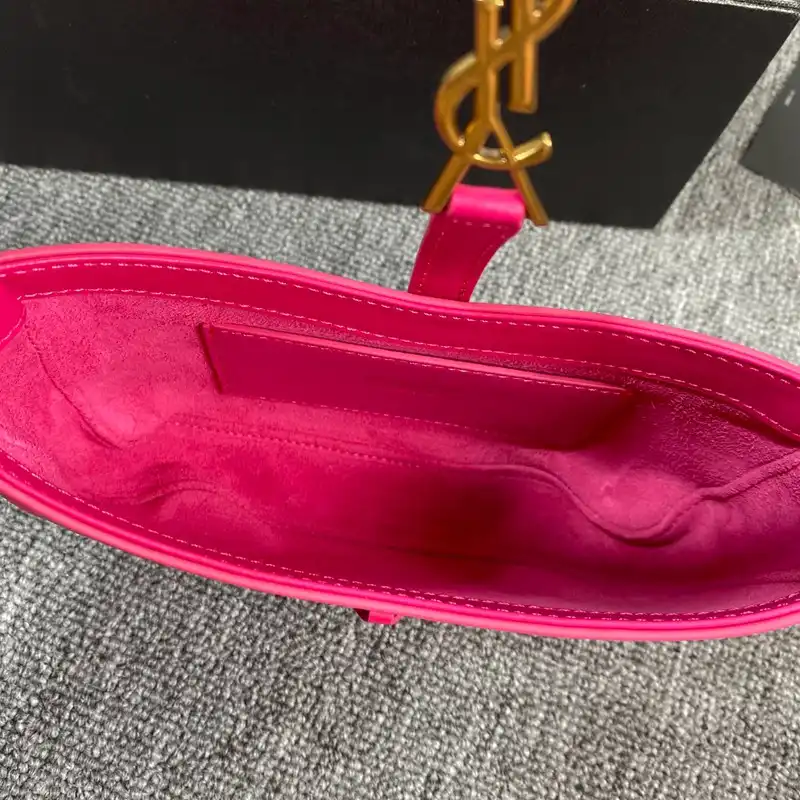 YSL Bag 2212HS0156