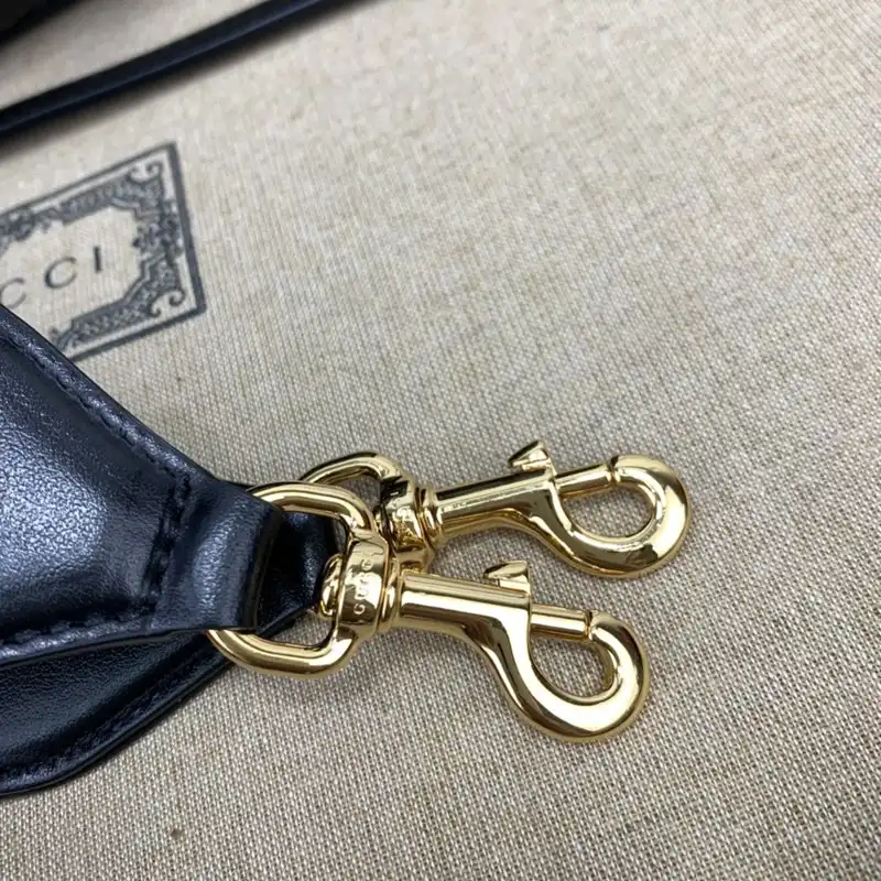 G*u*i bag 2212ya0002