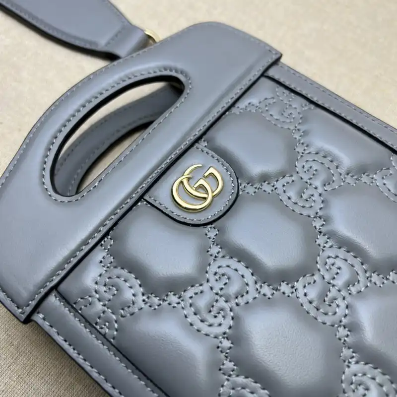 G*u*i bag 2212ya0026