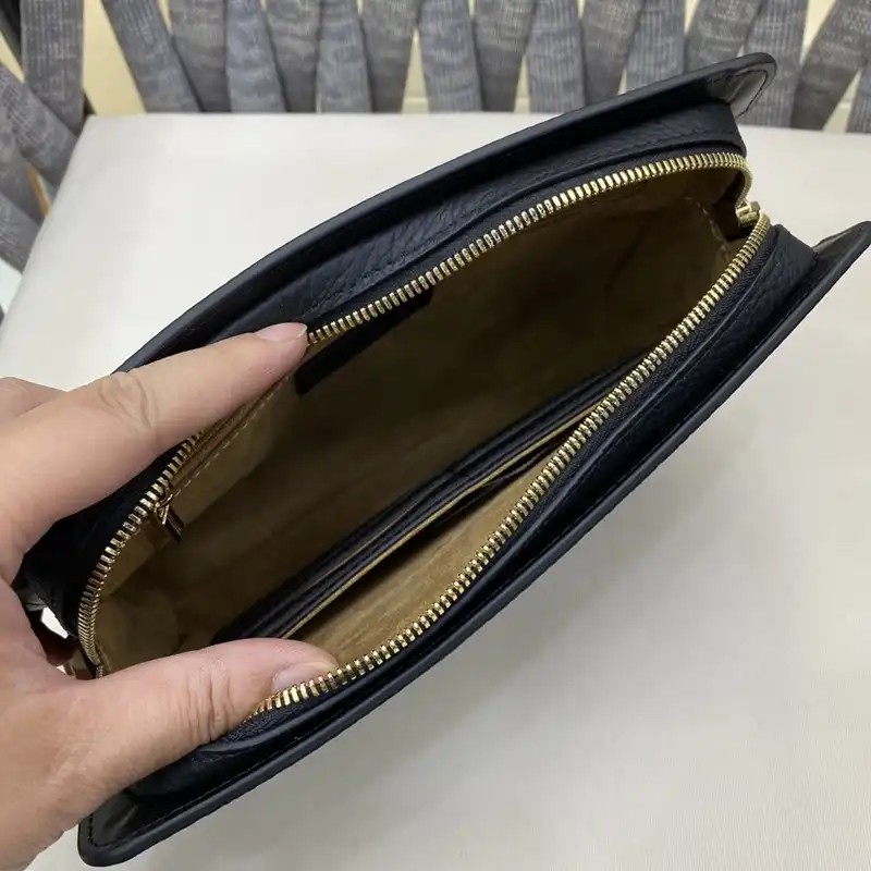 LV Bag 2212YZ0014