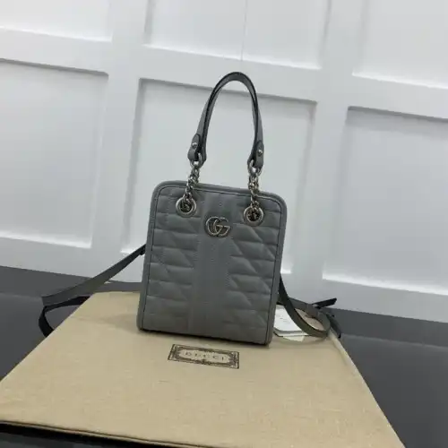 G*u*i bag 2301ya0001