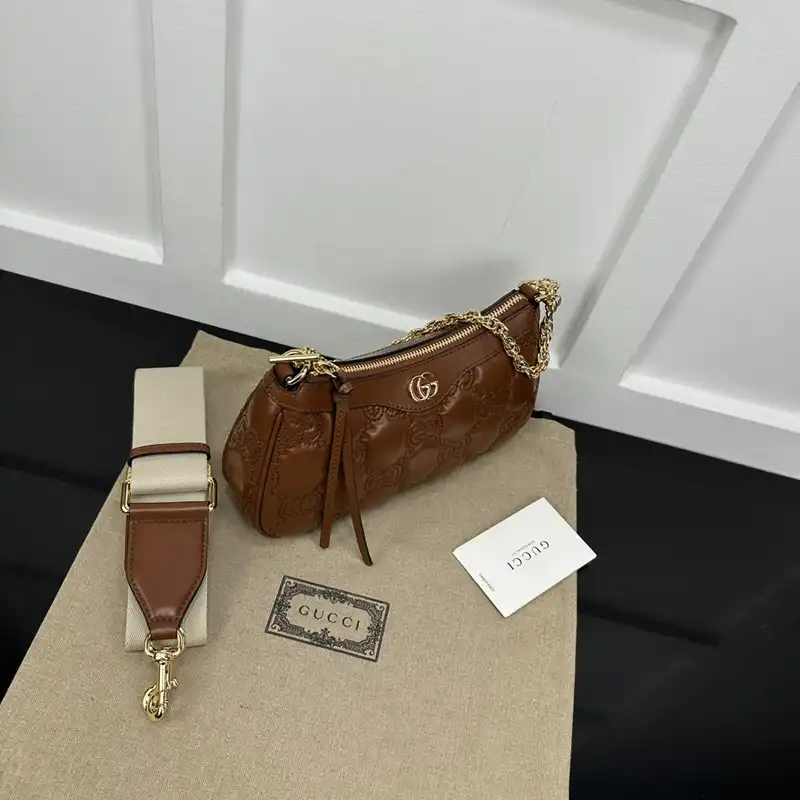 G*u*i bag 2301ya0021