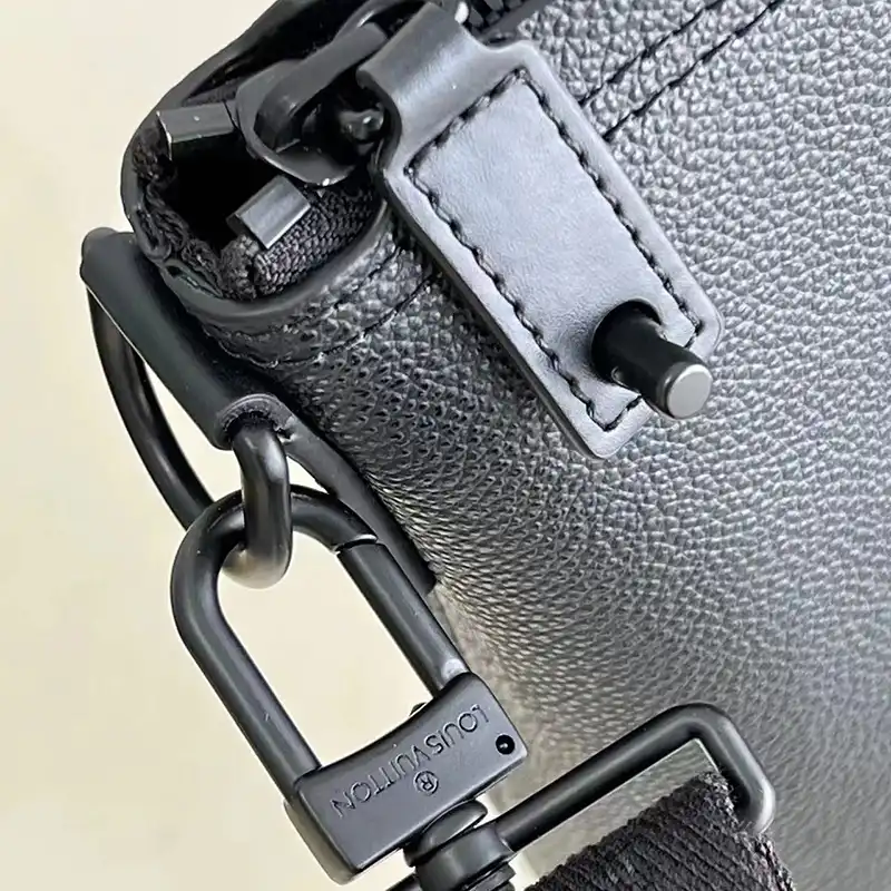 LV Bag 2302HT0014