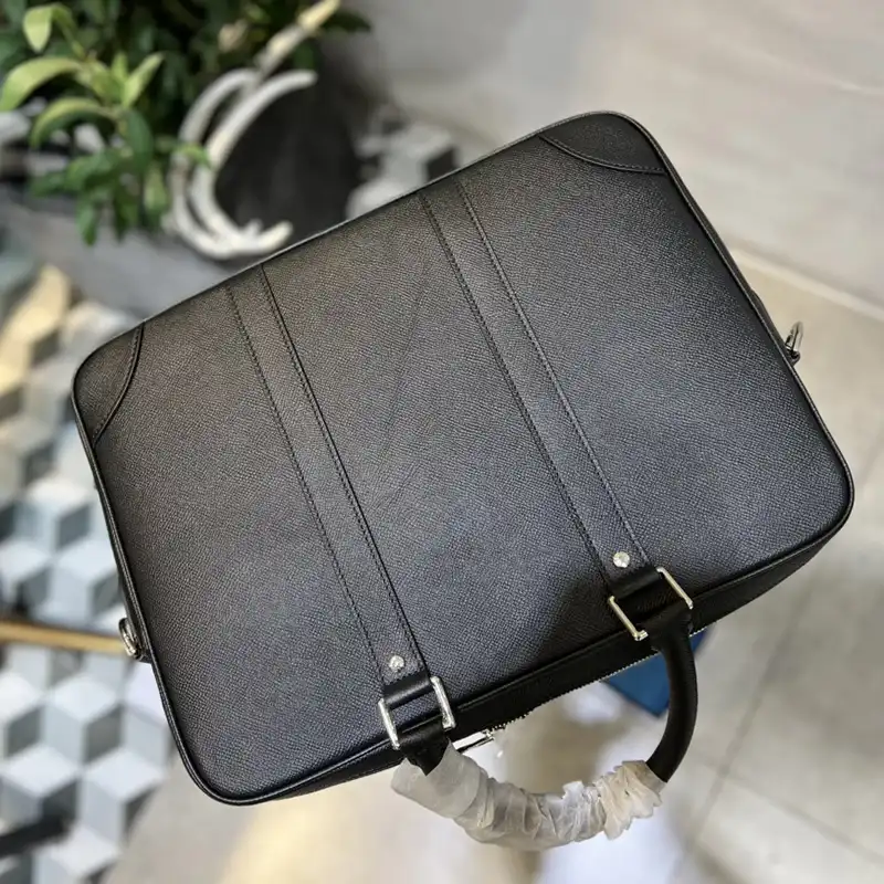 LV Bag 2304DJ0129