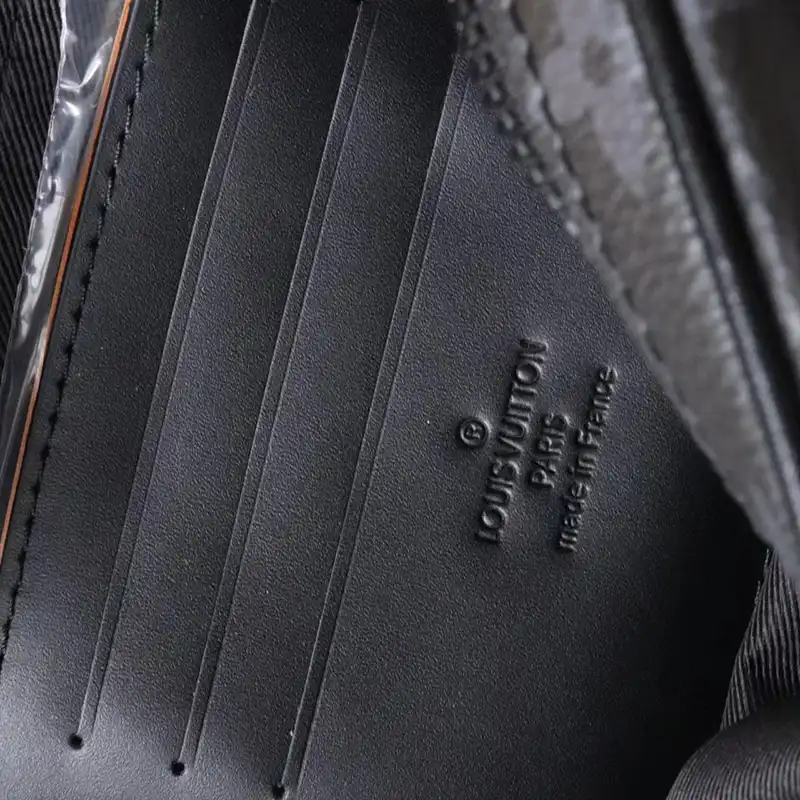LV Bag 2304HT0002
