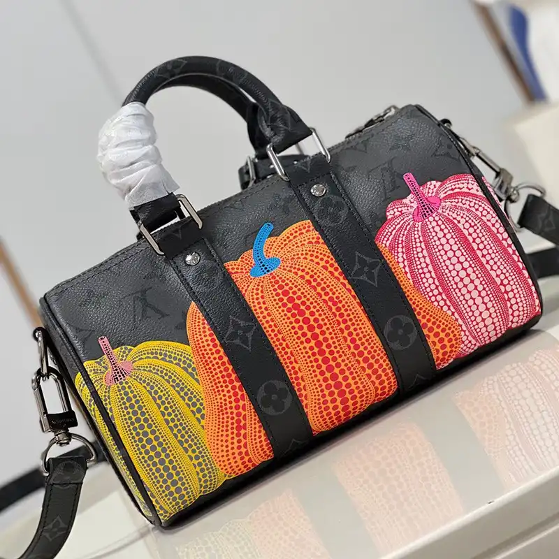 LV Bag 2304YA0003