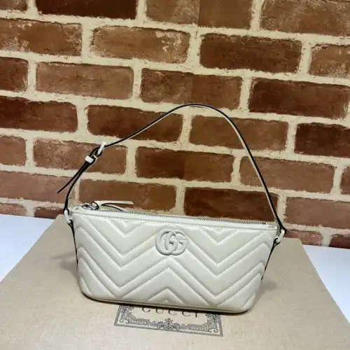 G*u*i bag 2304ya0091