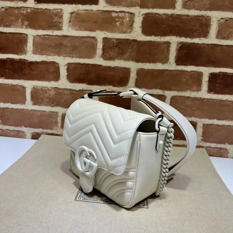 G*u*i bag 2304ya0094