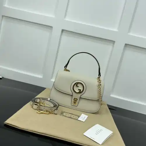 G*u*i bag 2304ya0111