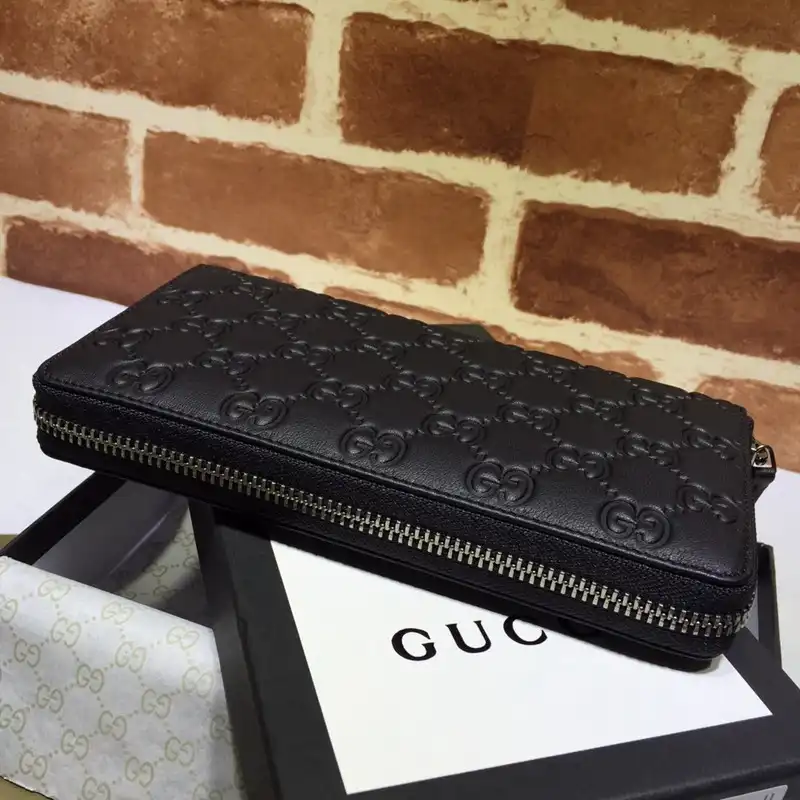 G*u*i bag 2304ya0117
