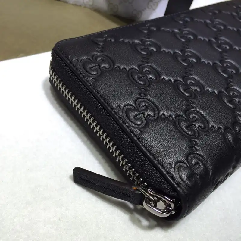 G*u*i bag 2304ya0117