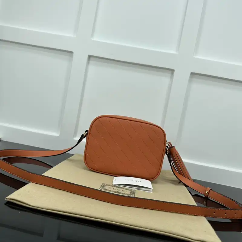 G*u*i bag 2304ya0137