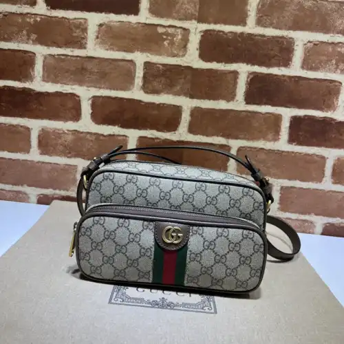G*u*i bag 2304ya0147