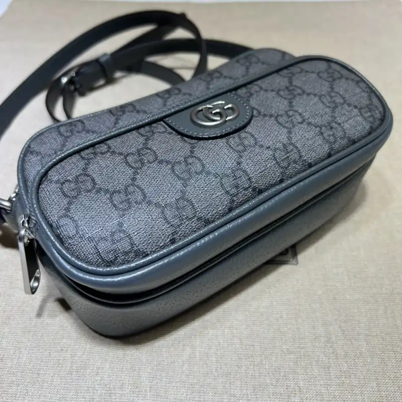 G*u*i bag 2304ya0150