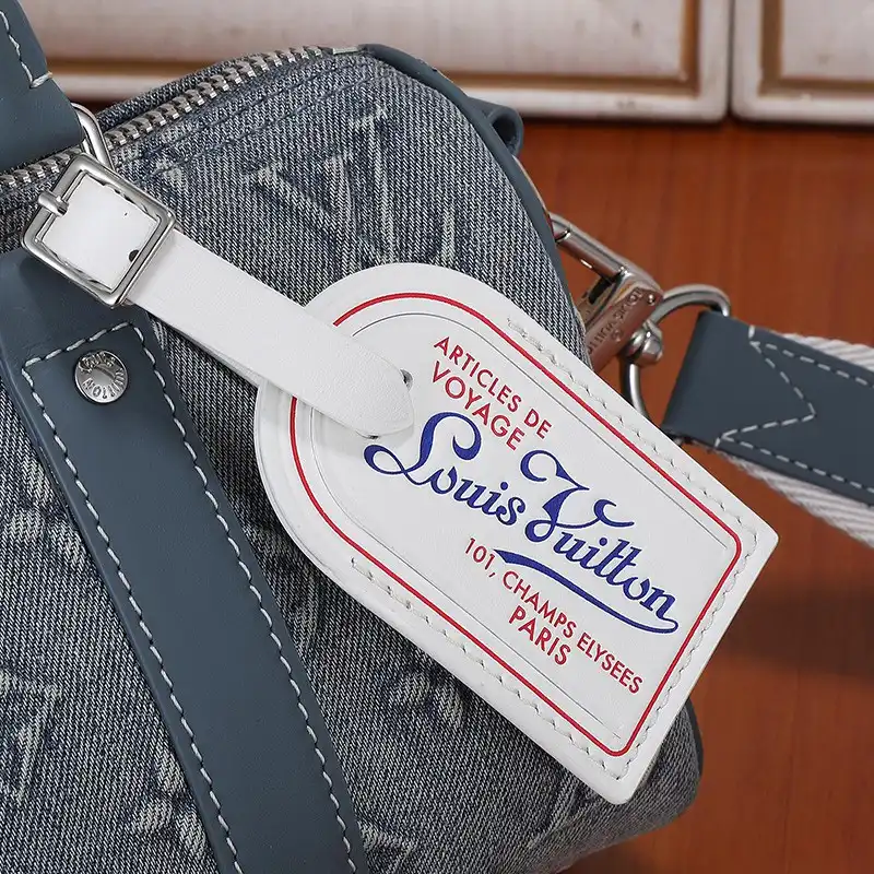 LV Bag 2306YA0001