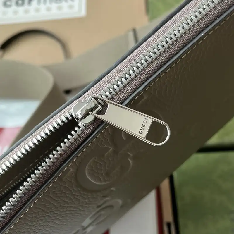 G*u*i bag 2306ya0043