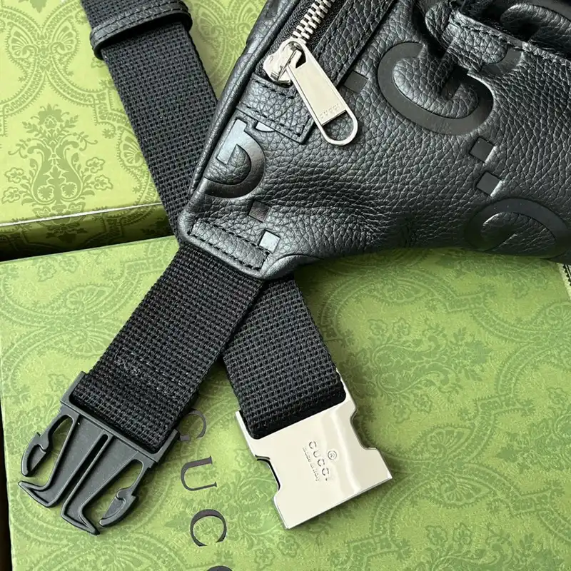 G*u*i bag 2306ya0045