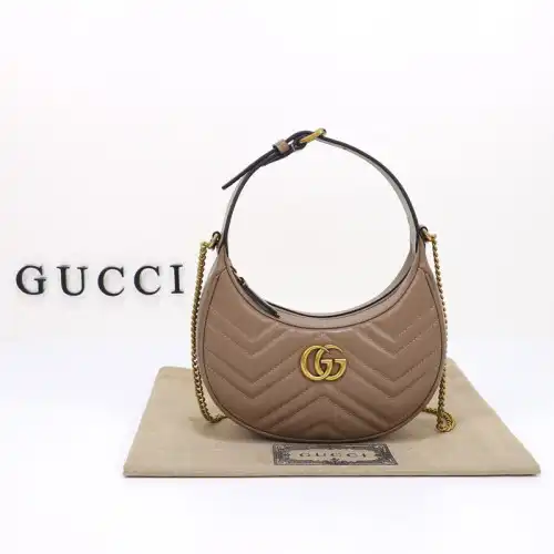 G*u*i bag 2306ya0048