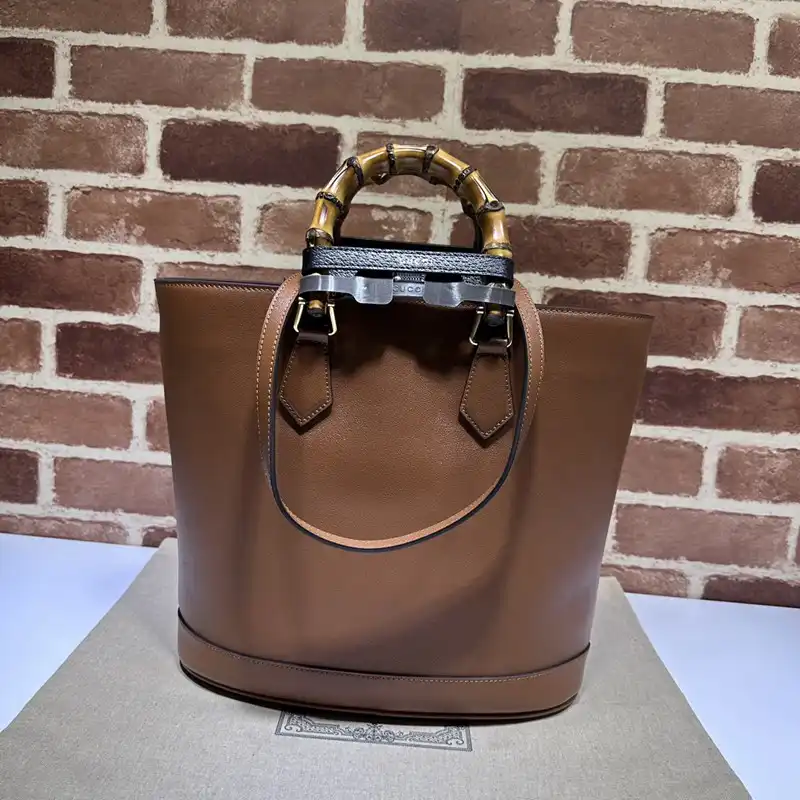 G*u*i bag 2306ya0073