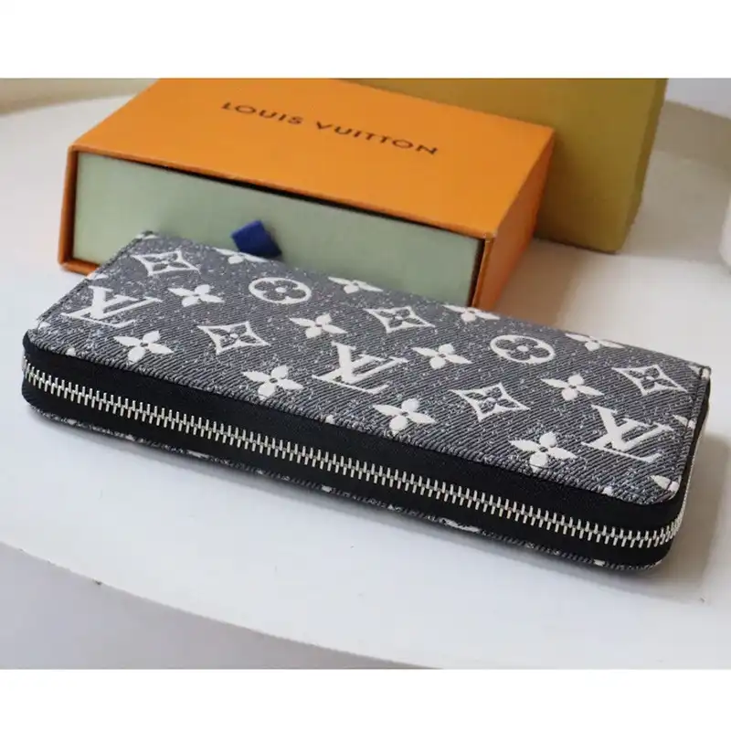 LV Bag 2306YA0128