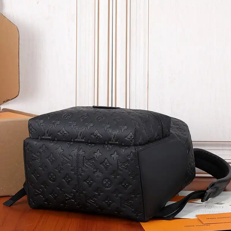 LV Bag 2306YA0133