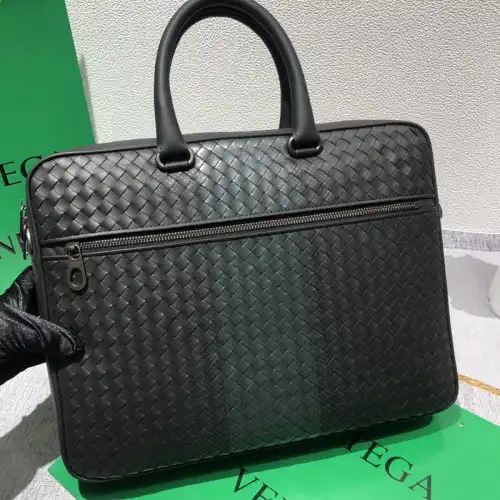 b0tte*a Ven*ta bag 2306yz0040