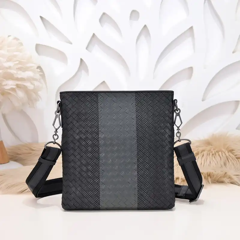 b0tte*a Ven*ta bag 2306yz0041