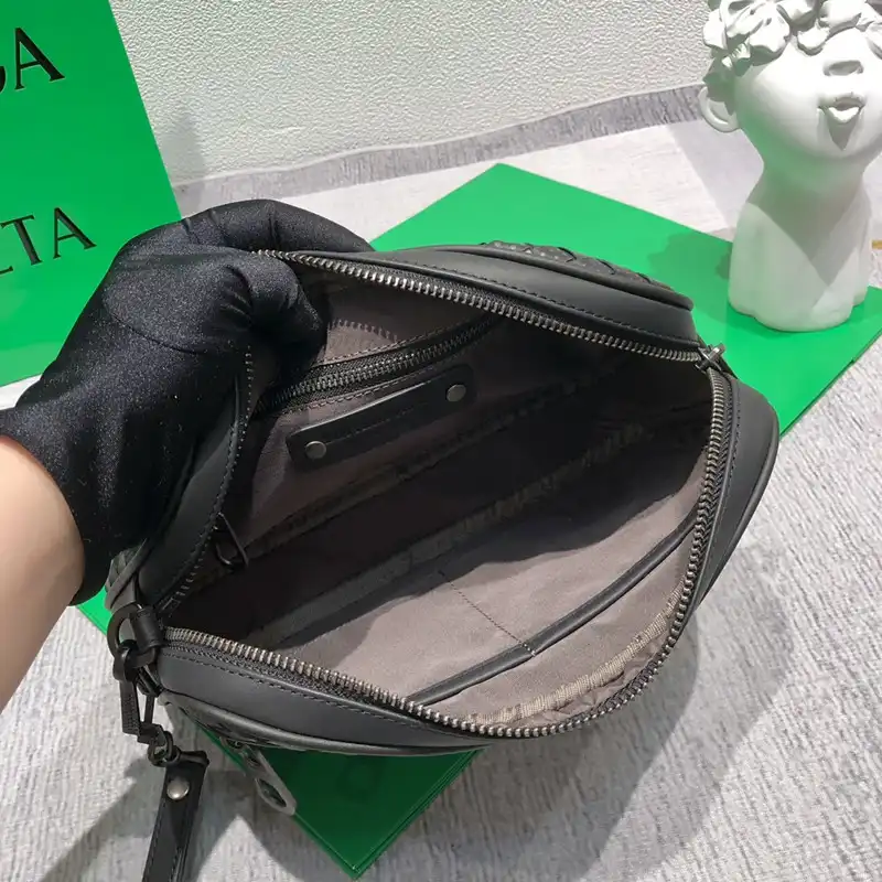 b0tte*a Ven*ta bag 2306yz0044