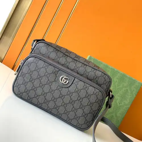 G*u*i bag 2306yz0070