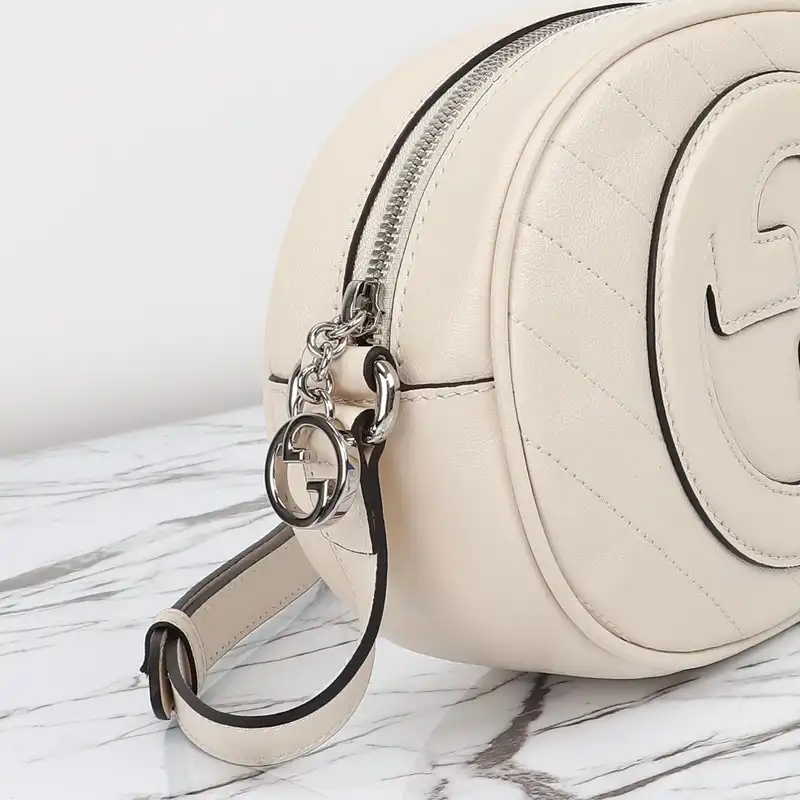 G*u*i bag 2309ya0041