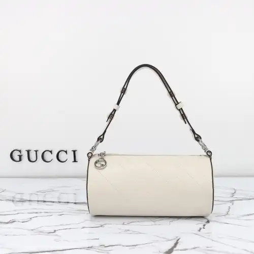 G*u*i bag 2309ya0044