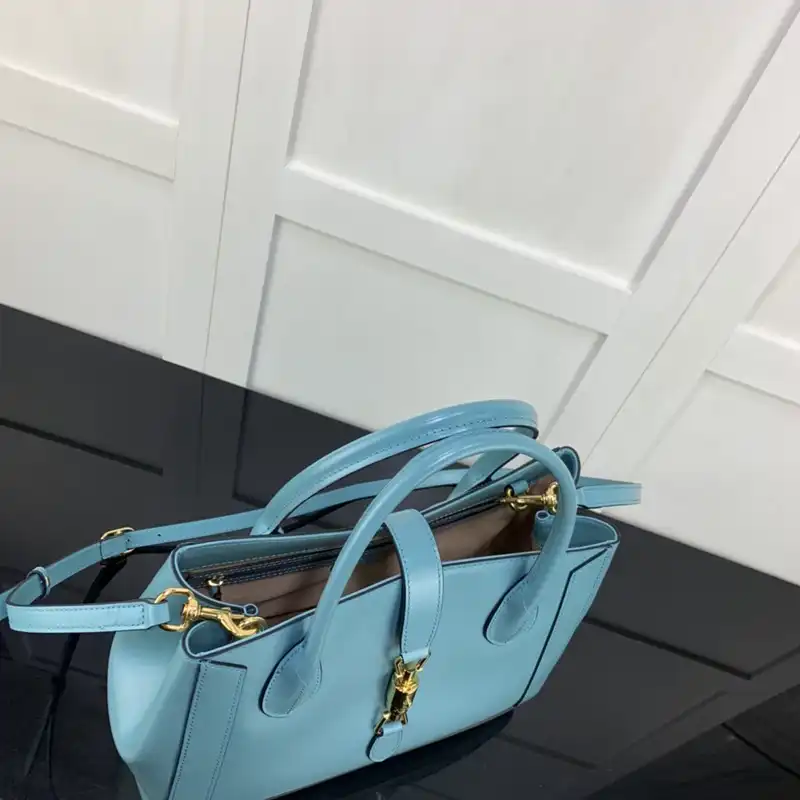 G*u*i bag 2309ya0070