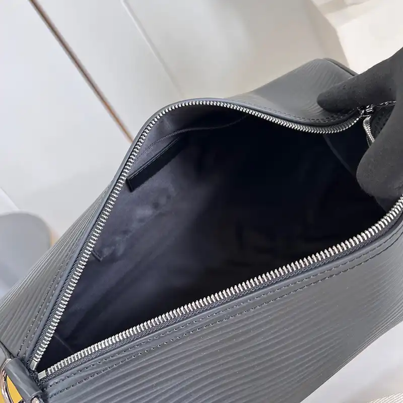 LV Bag 2309YA0130