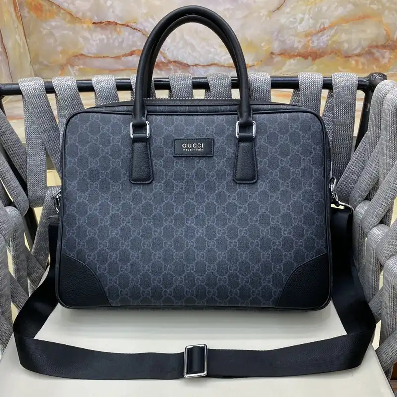 G*u*i bags 2311ya0095