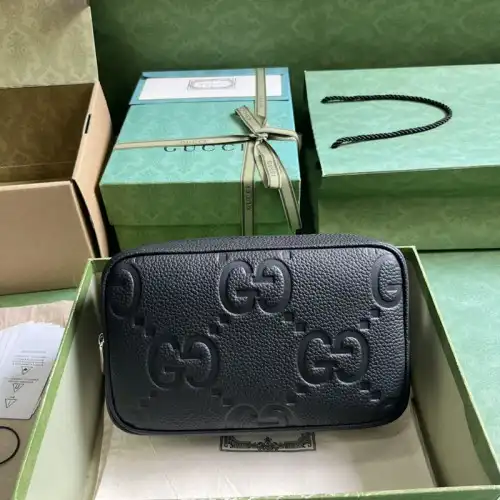 G*u*i bags 2312ya0092