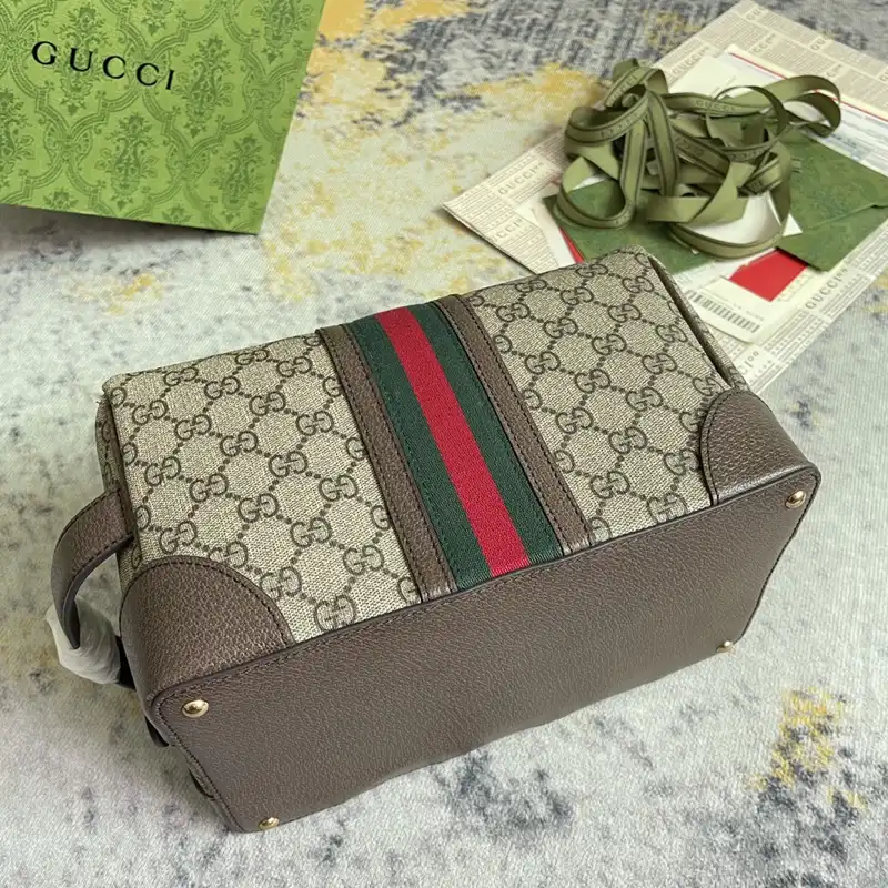 G*u*i bags 2312ya0095